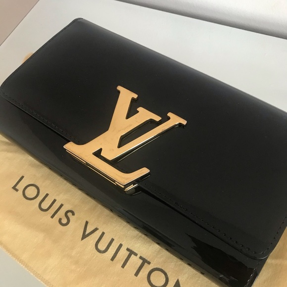 Louise ew vernis noi - Picture 2 of 5